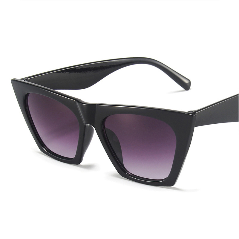 New-Square-Sunglasses-Women-Black-Cat-Eye-Brand-Designer-Sun-Glasses-Female-Travel-Driver-Gradient-Fashion-3